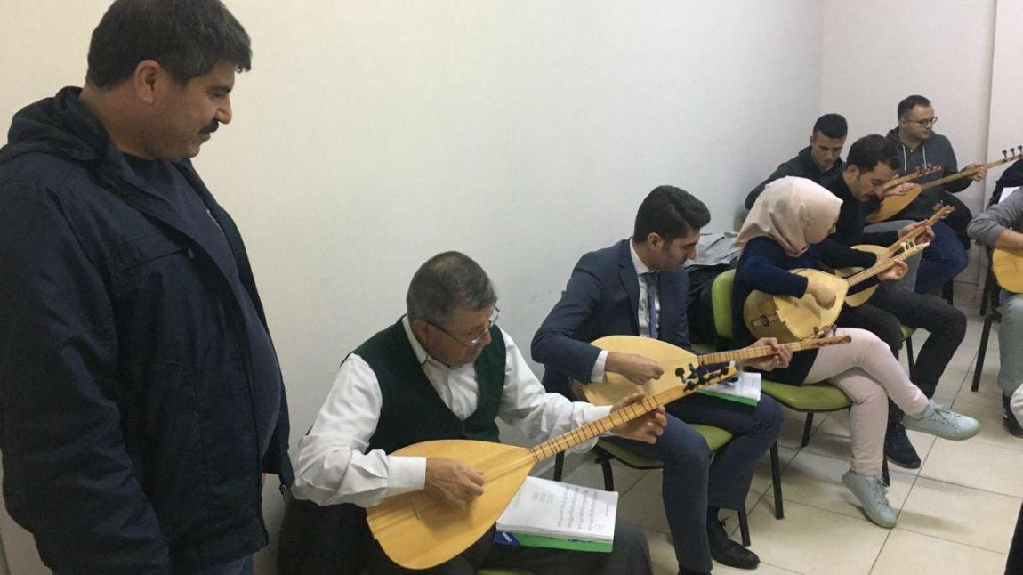 BAĞLAMA KURSUMUZ